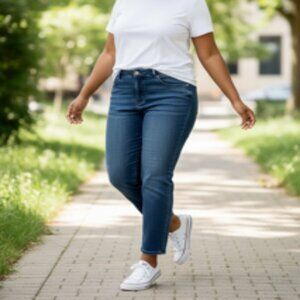 ELLE Jeans Women’s Size 12 Mid Rise Dark Wash Stretch Denim Pants